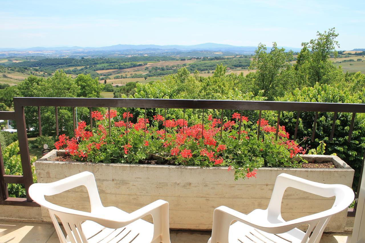 Rossana Hotel 3*