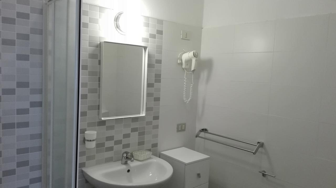 Rossana Hotel 3*